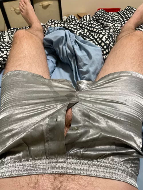 peeking through my cumrag boxers