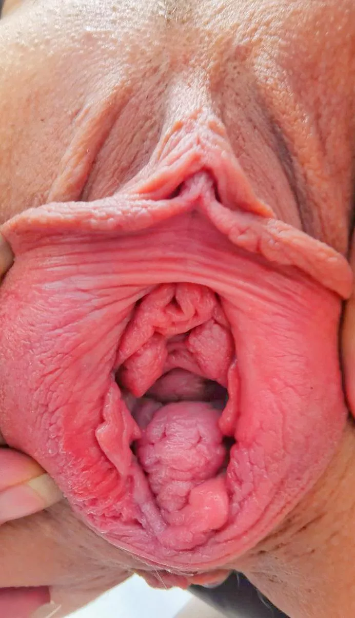 perfect gaping