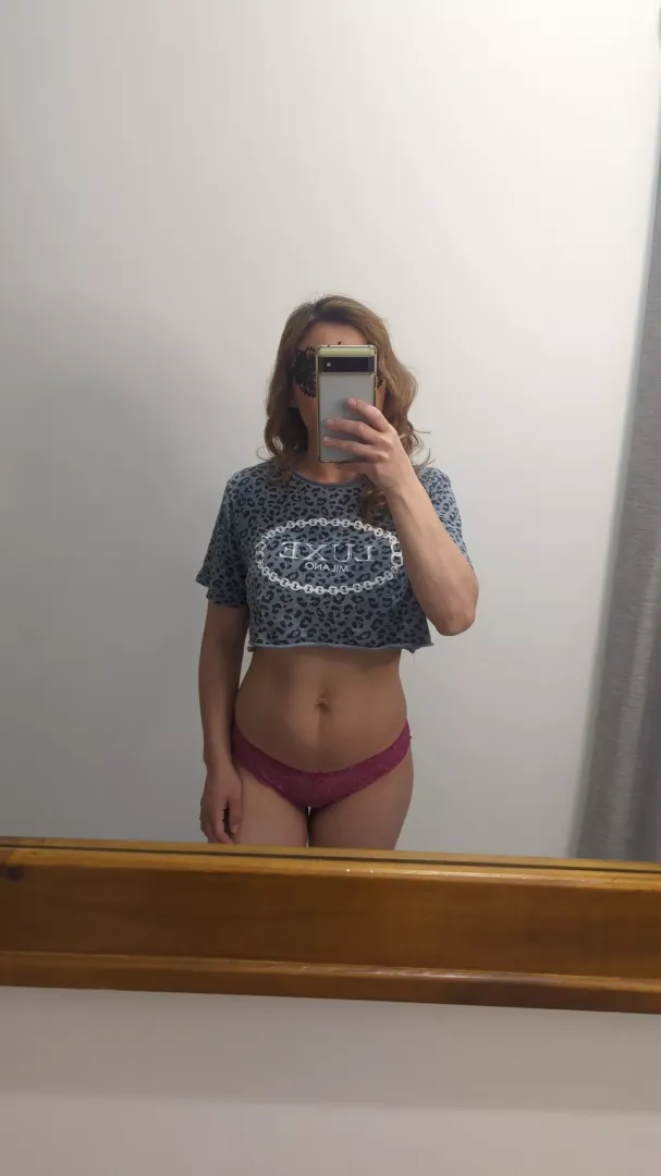 Perfect outfit for a cheeky cuddle