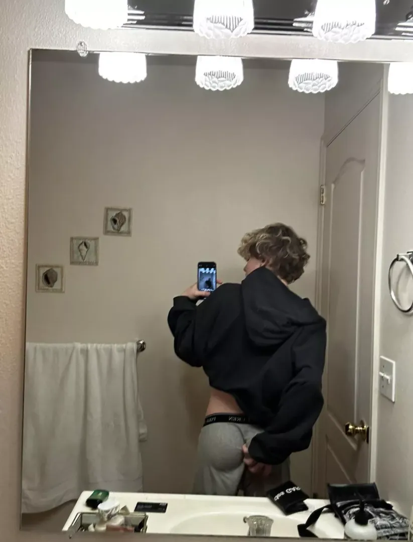 perfectly round no?