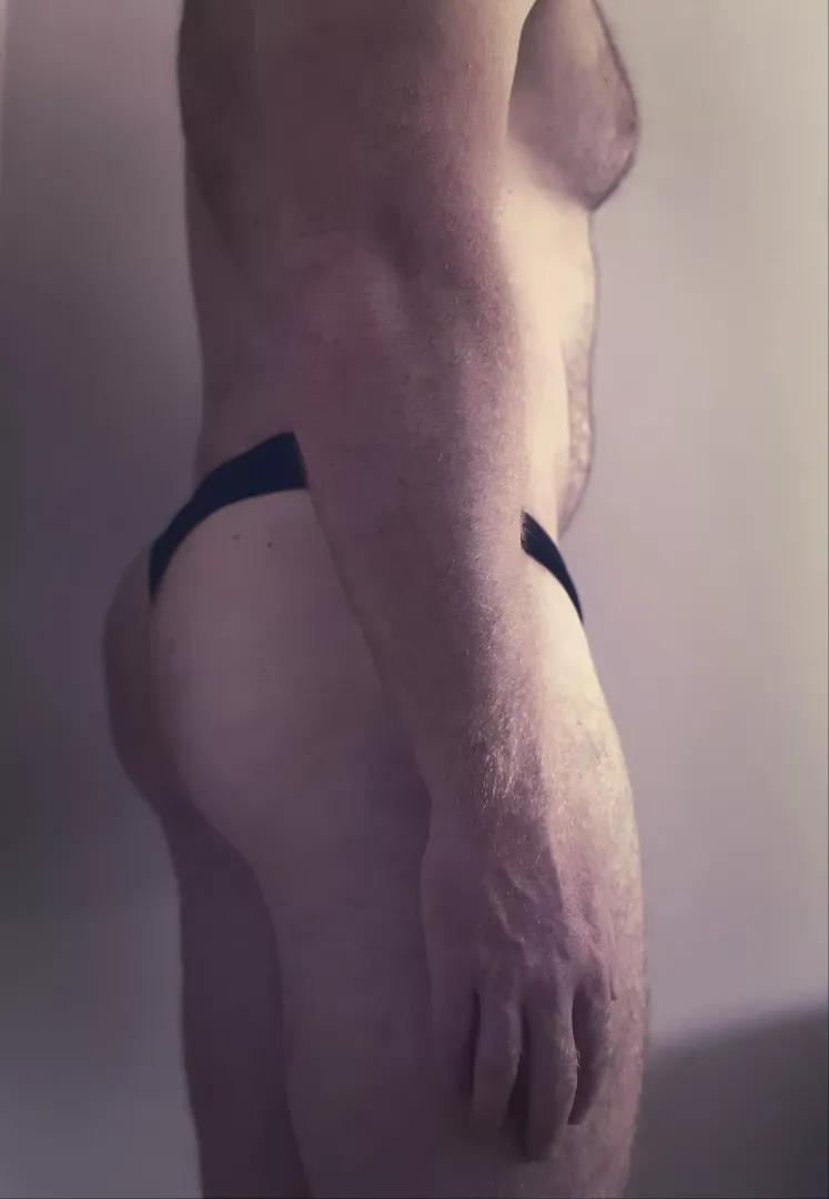 Perhaps a little underdressed for this rainy weather 