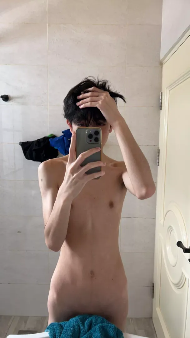 pics in your camera roll if you were my boyfriend ;)