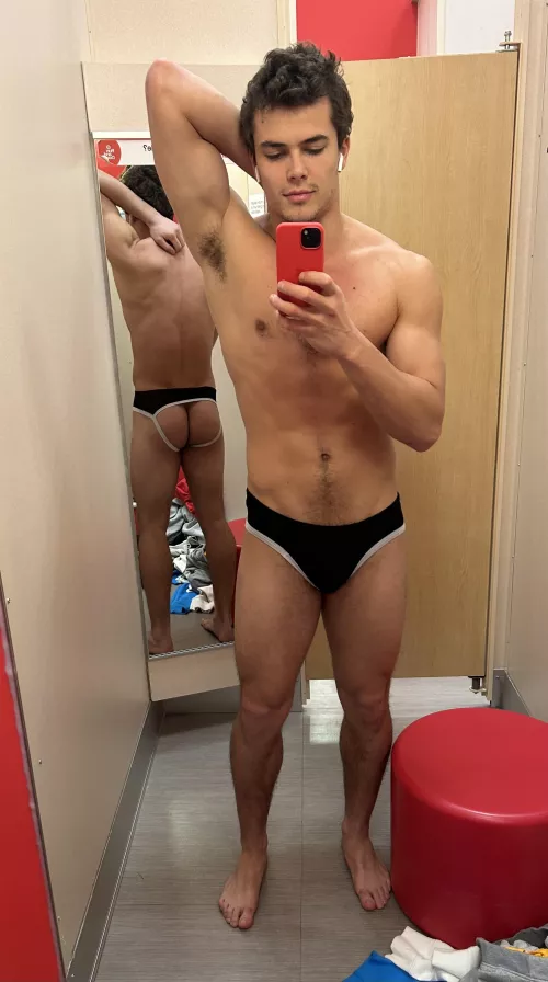Pin me against the wall