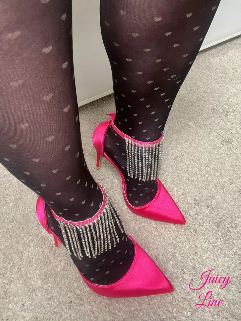 Pink besties … OC