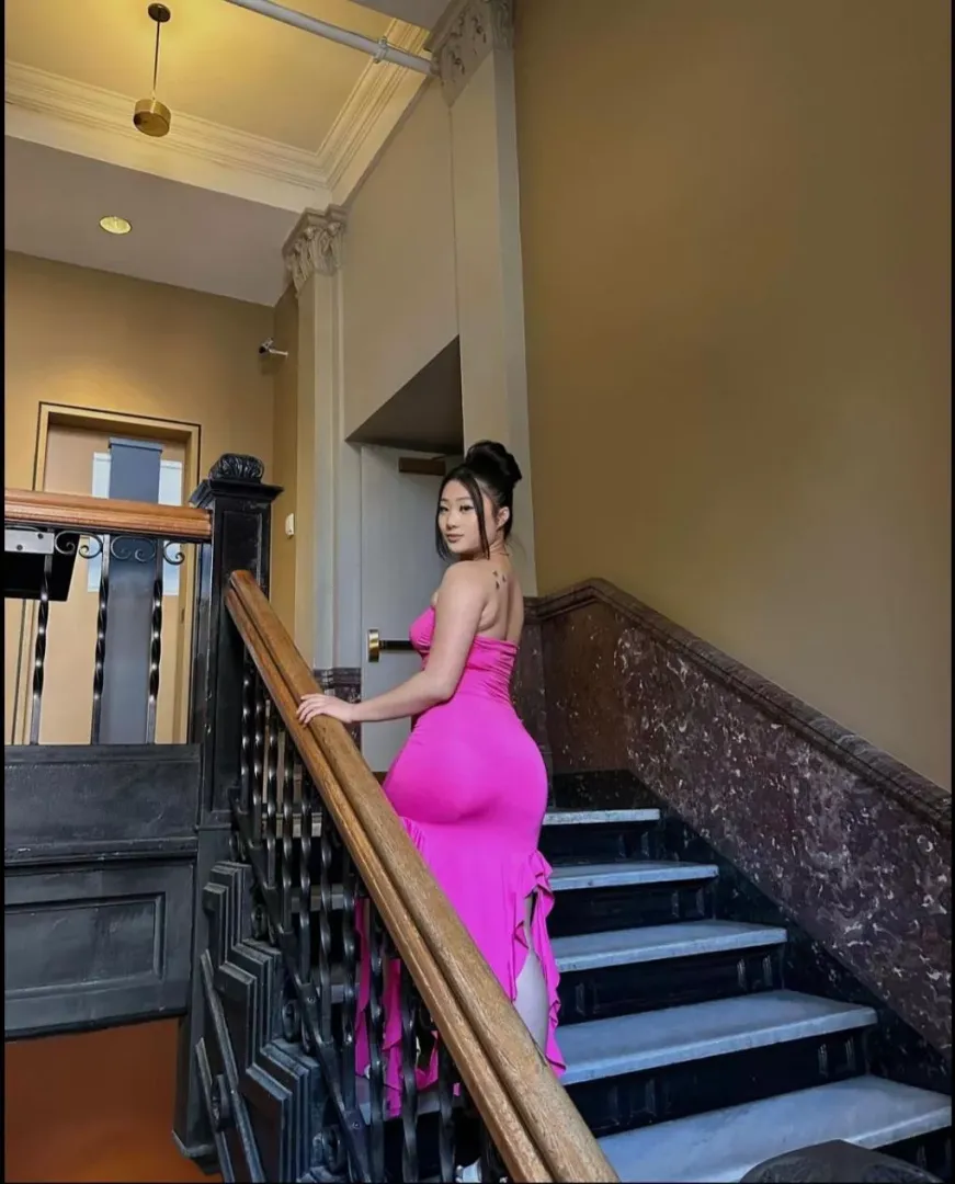 Pink dress