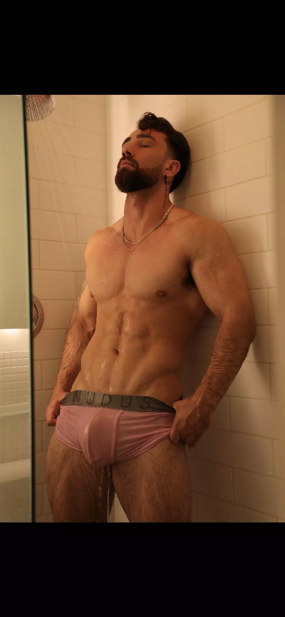 Pink looks good on me 