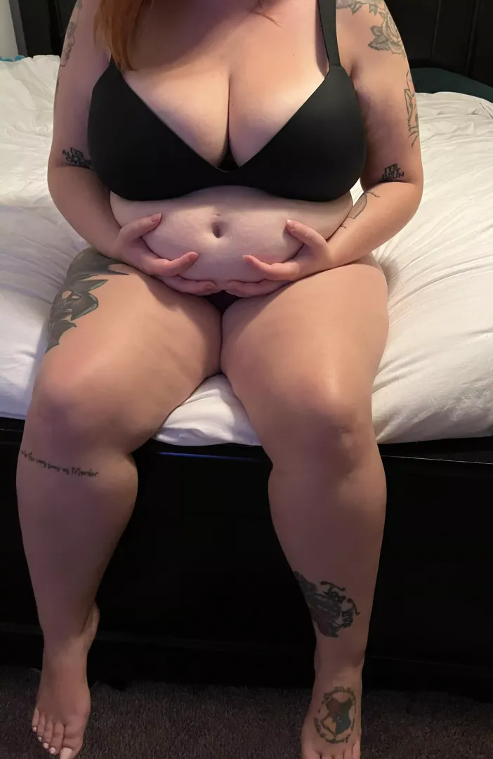 Play with my tummy and make it bigger