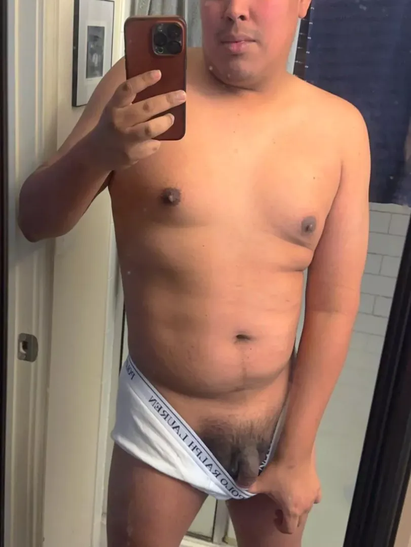 Please forgive the dirty mirror 