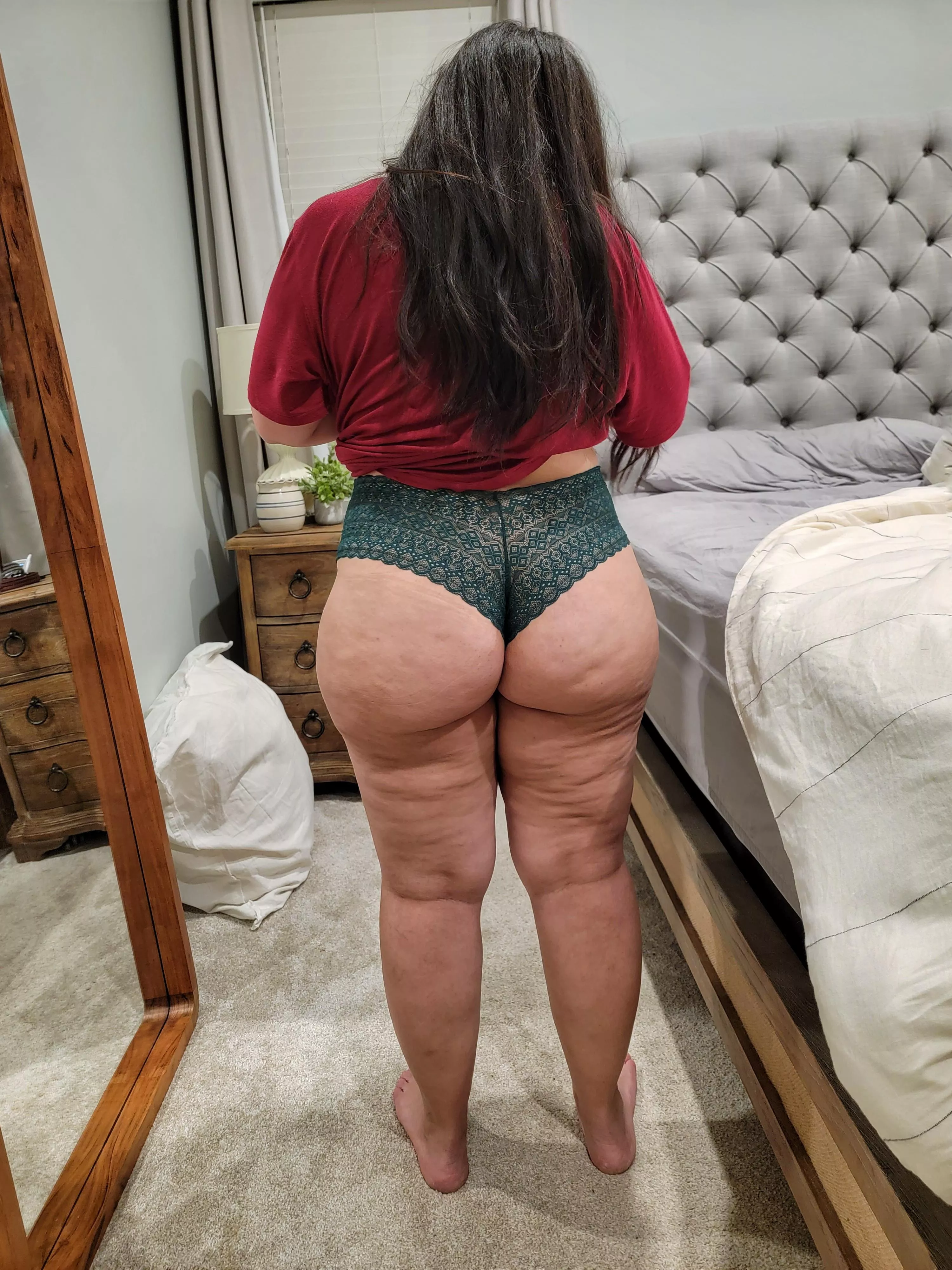 plump ass 🍑