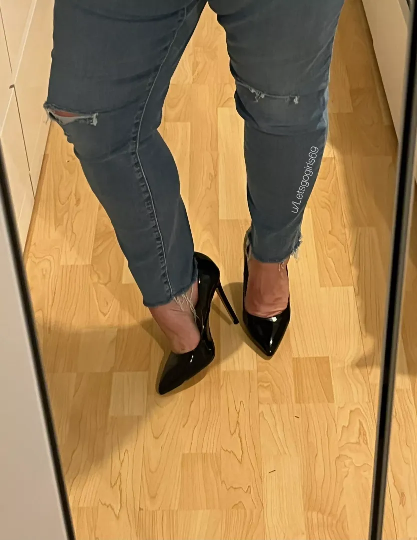 👖pointy👖