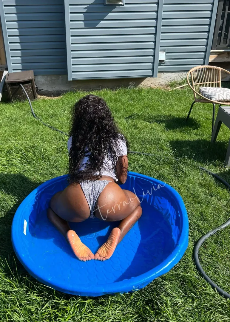 Pool party anyone?