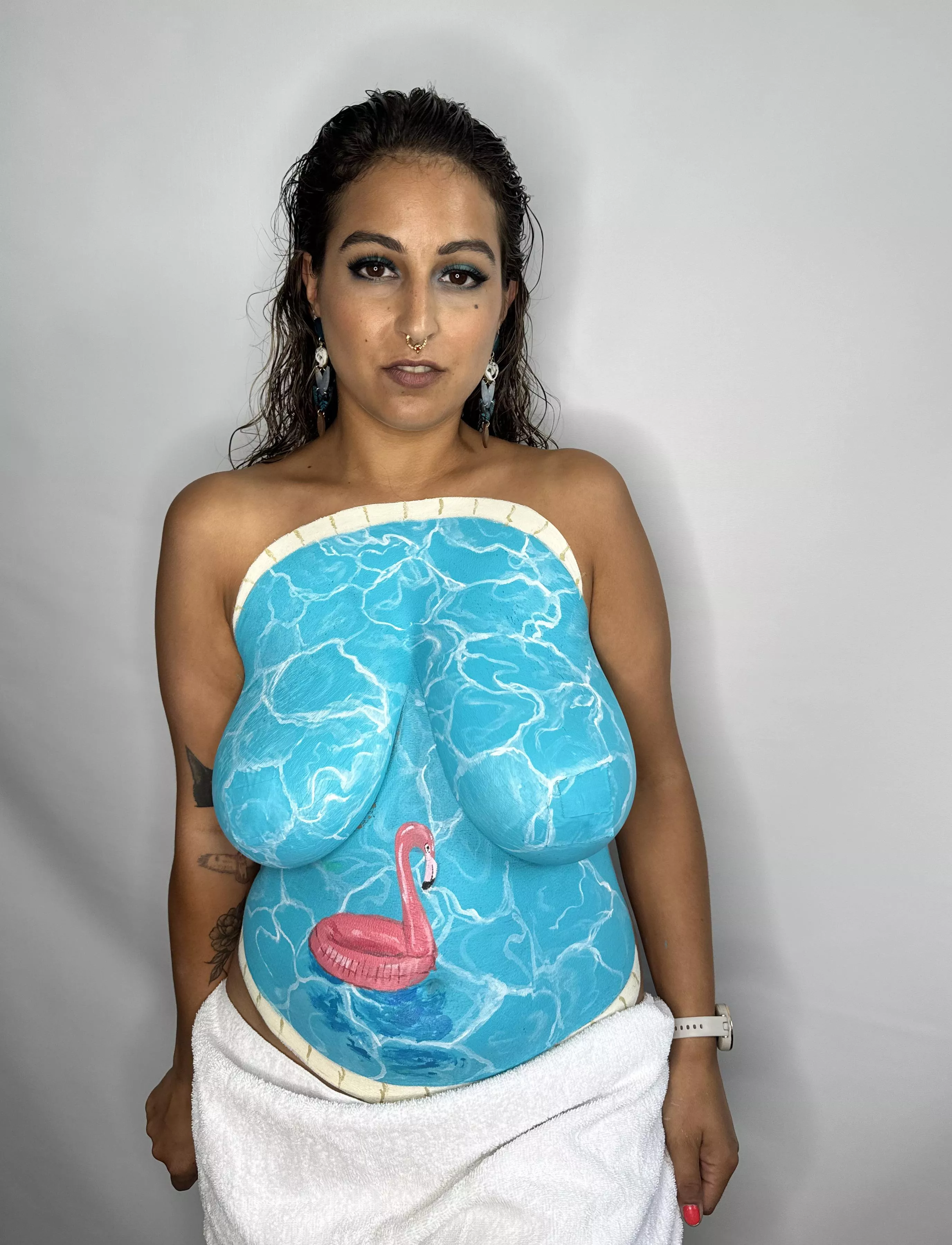 “Poolside Paradise” body painting by me 🦩