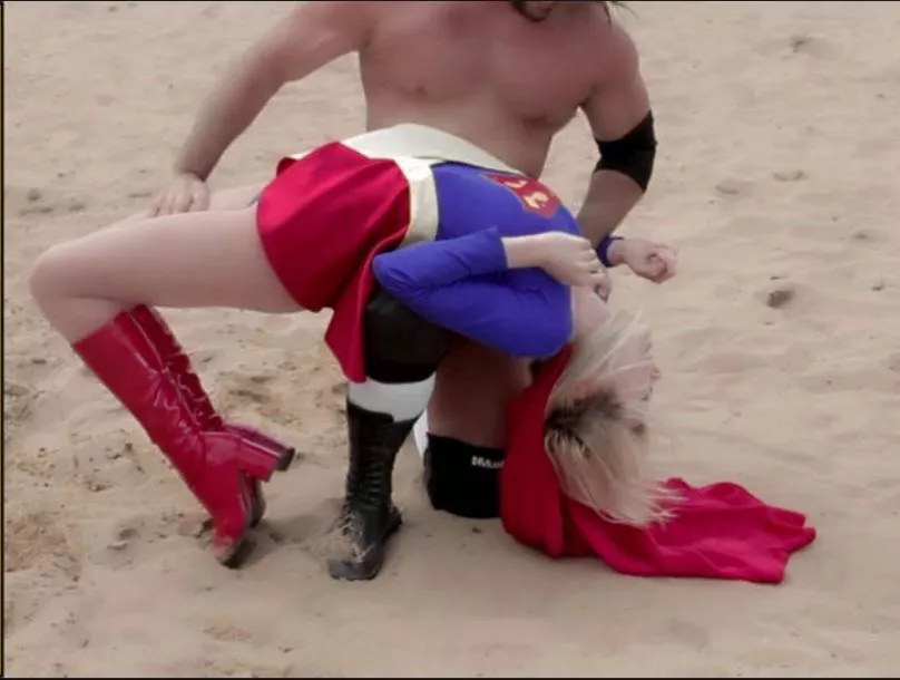 Poor supergirl