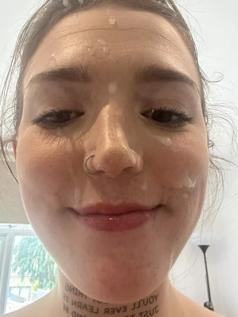 Post facial selfie to remind myself I look prettier with cum on my face