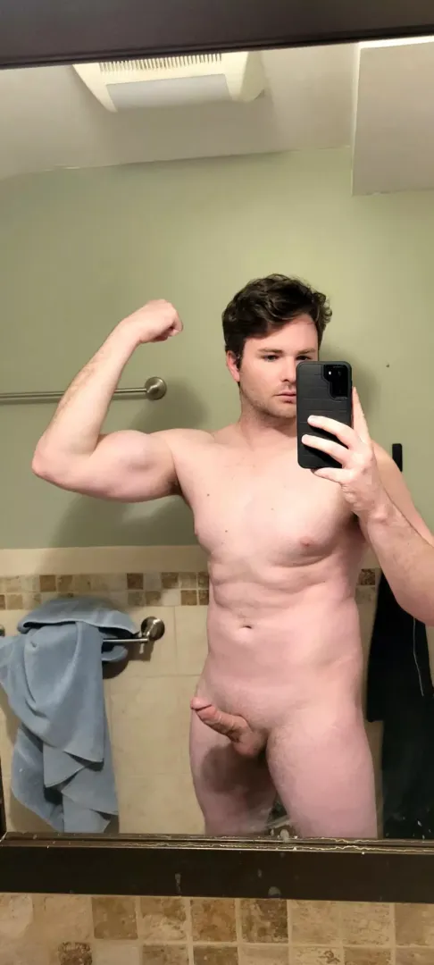 Post gy[m] 6'4