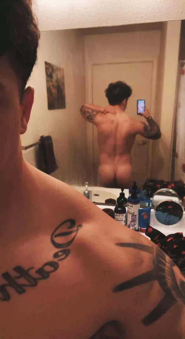 Post gym booty pic