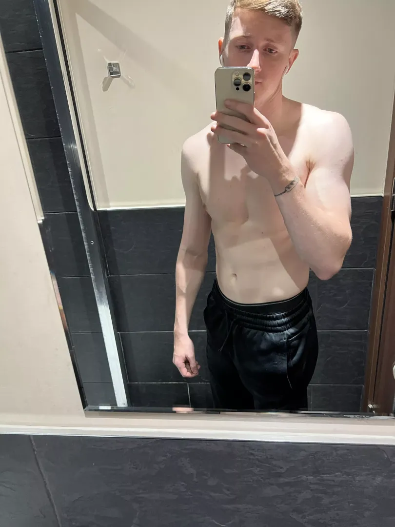 Post gym pic😝 [m] 25