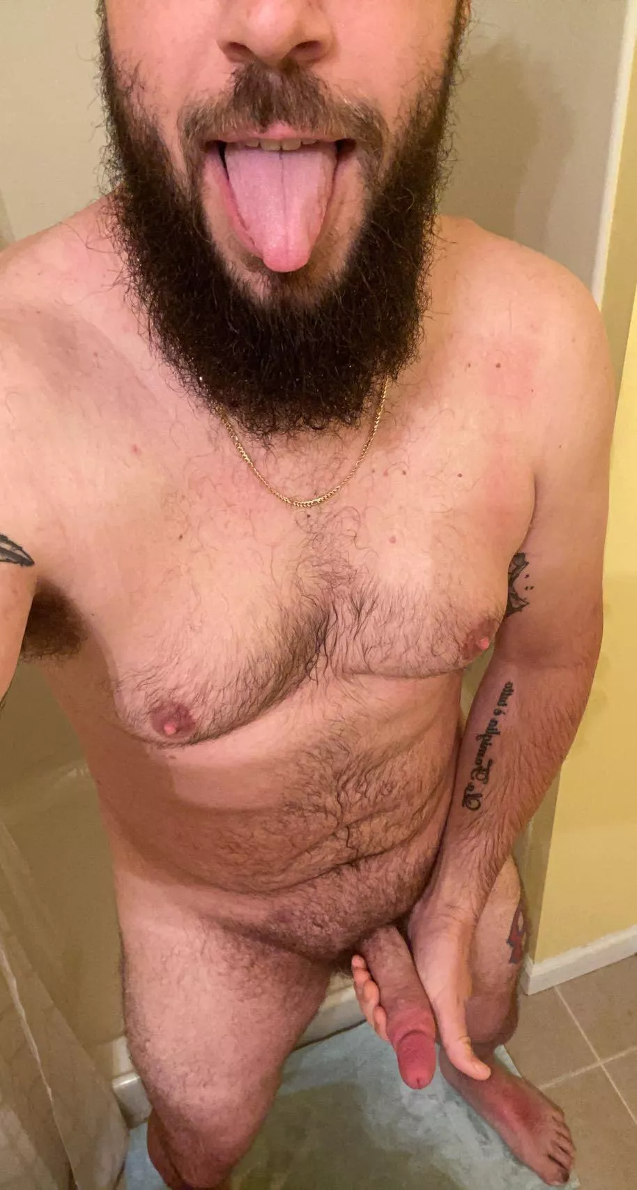 Post gym shower this morning, can you hand me that towel please?