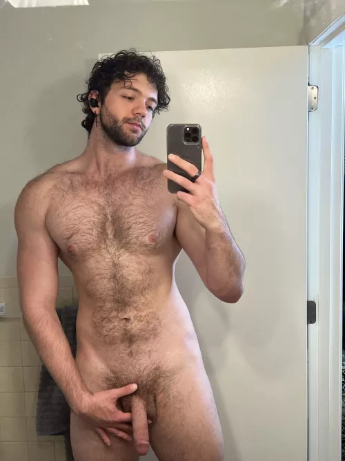Post gym sweaty mirror selfie