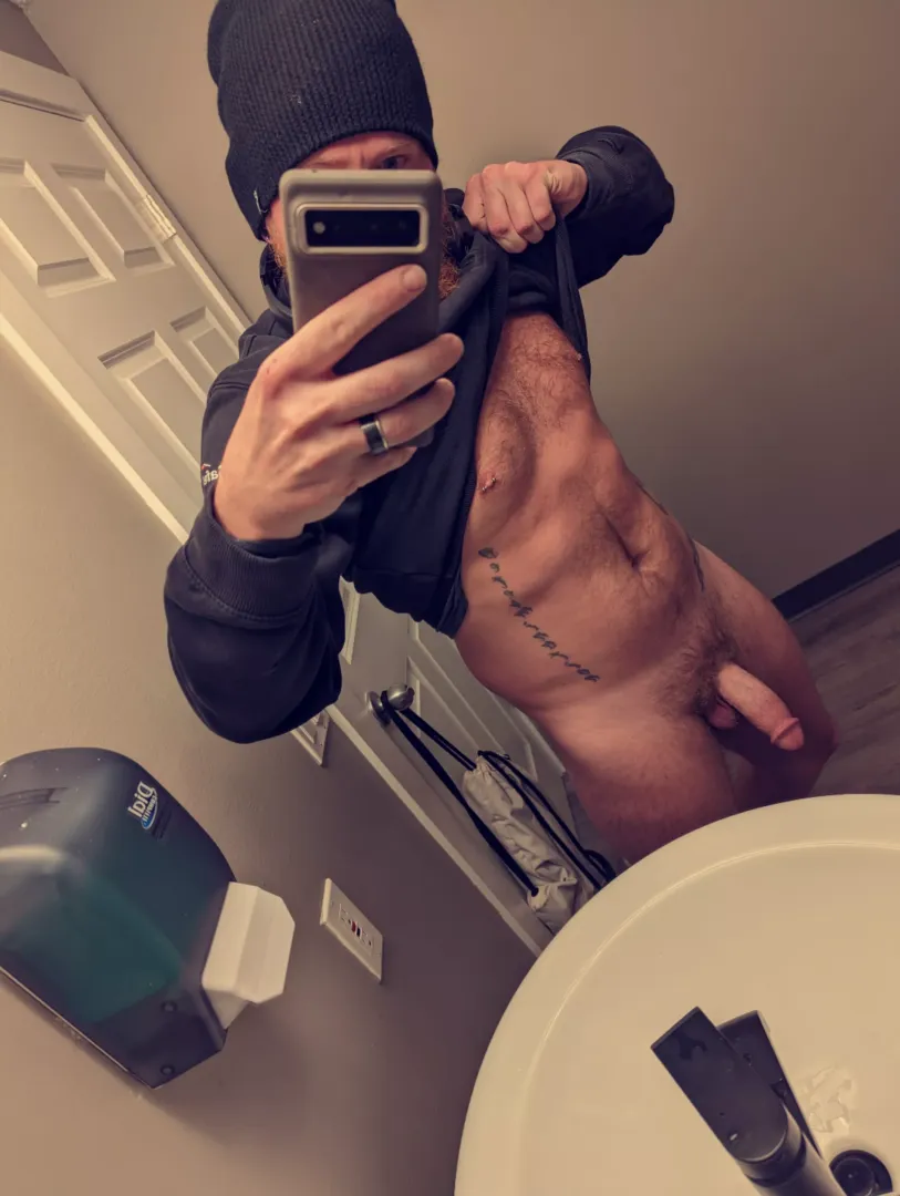 post workout, I'm horny!