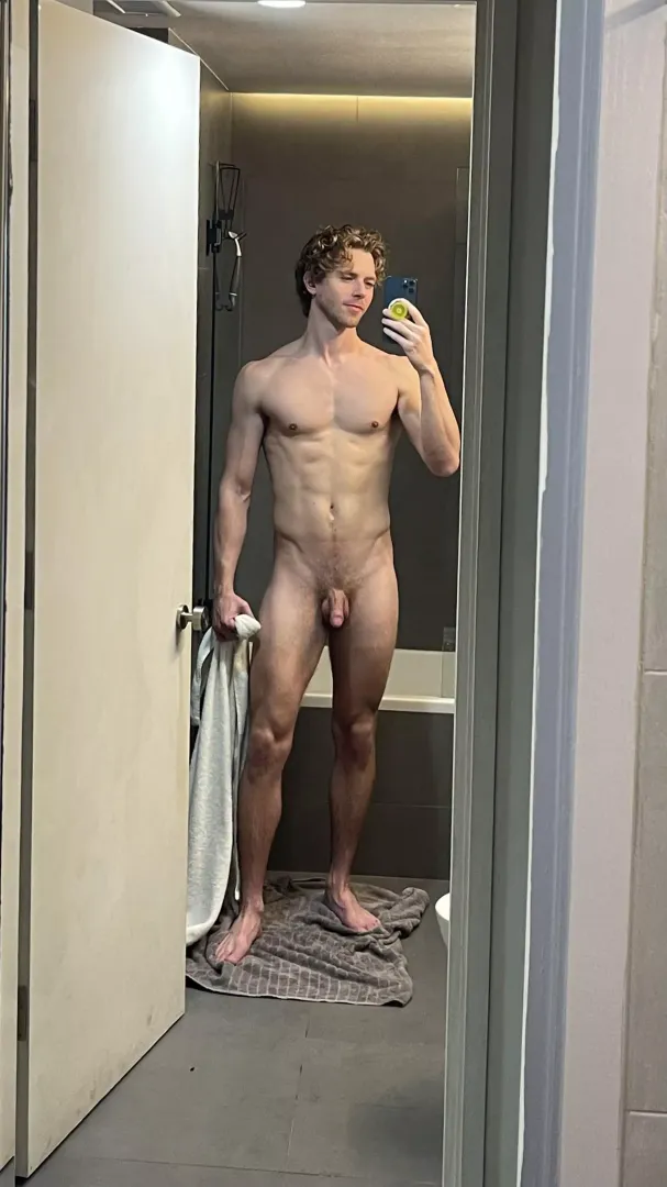 Post-gym shower ✨