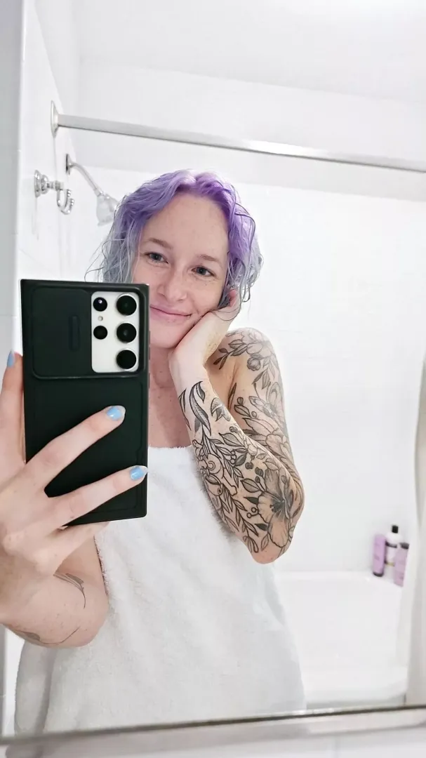 Post-shower Selfie 😀