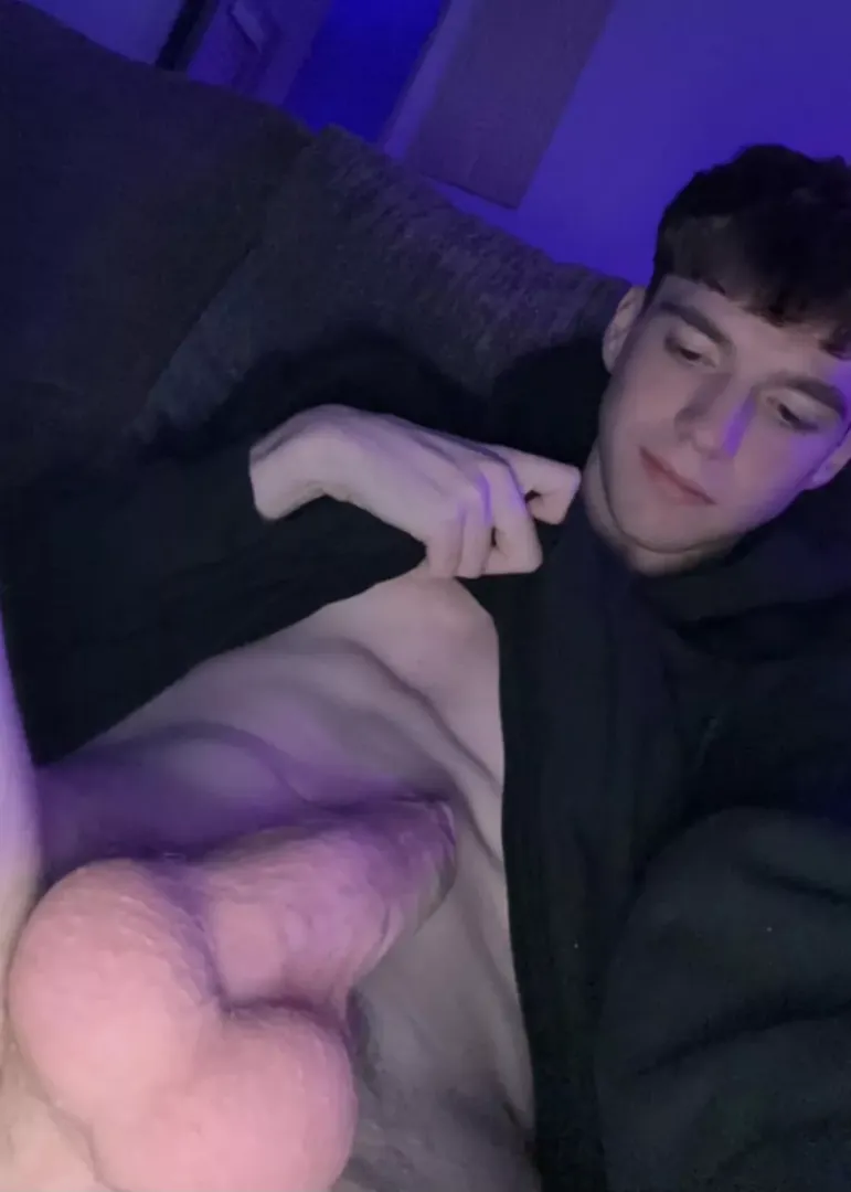Pov: ur about to suck me off 😈