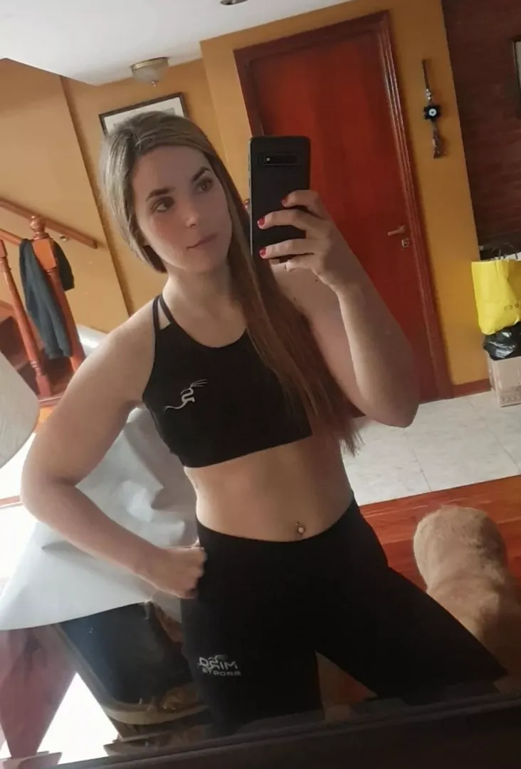 pre workout selfie