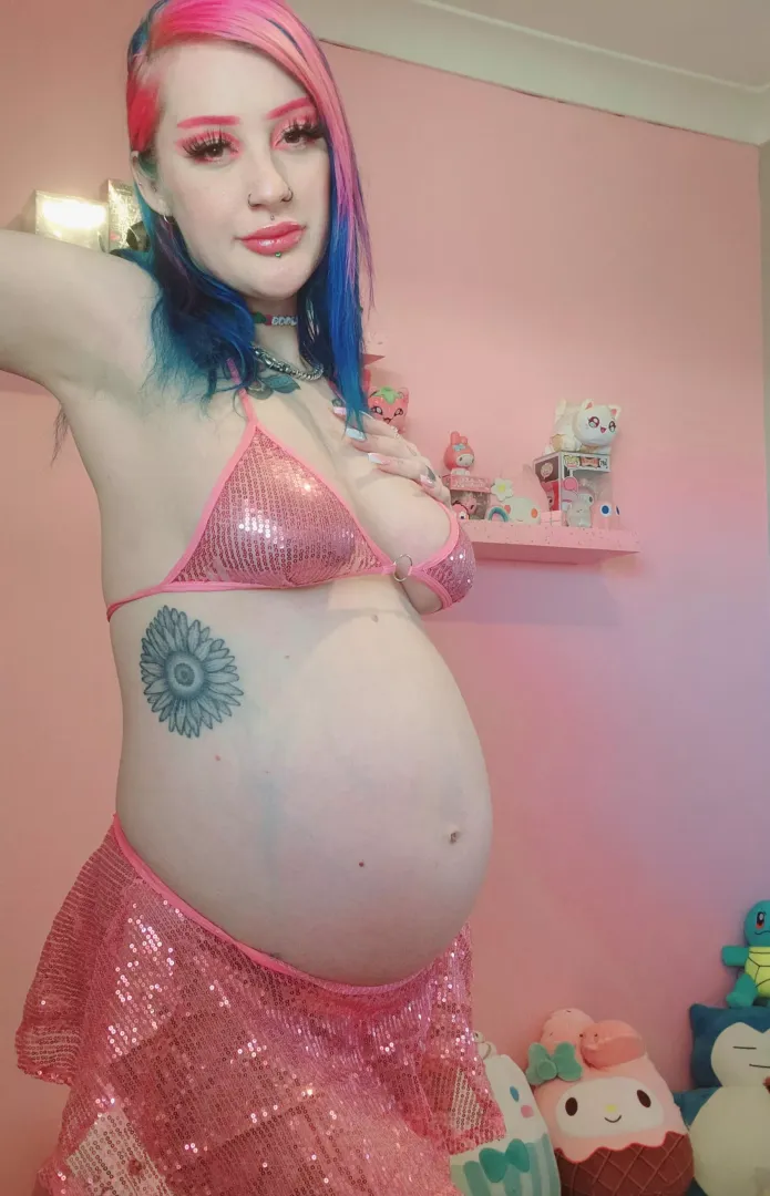 Preggo egirl?