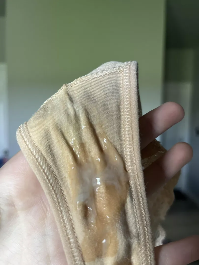 Pregnancy leukorrhea is giving me an extra wet spot some days