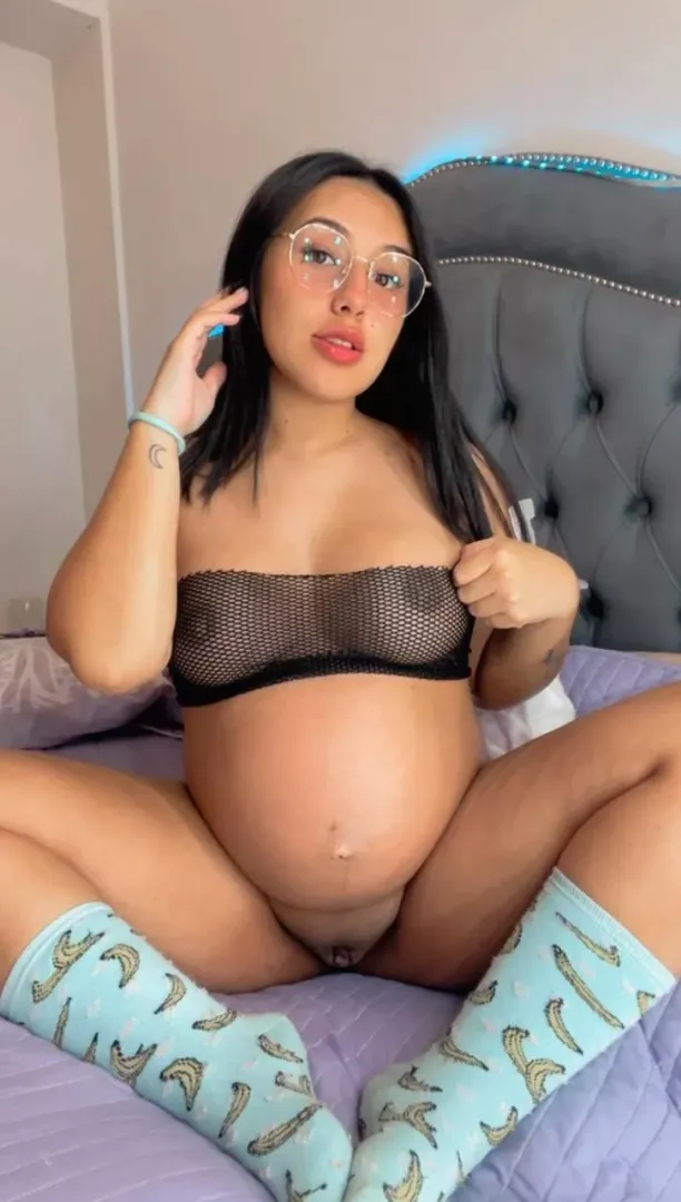Pregnant natural body