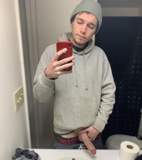 Preparing for this chilly day at work 🥶 (23)