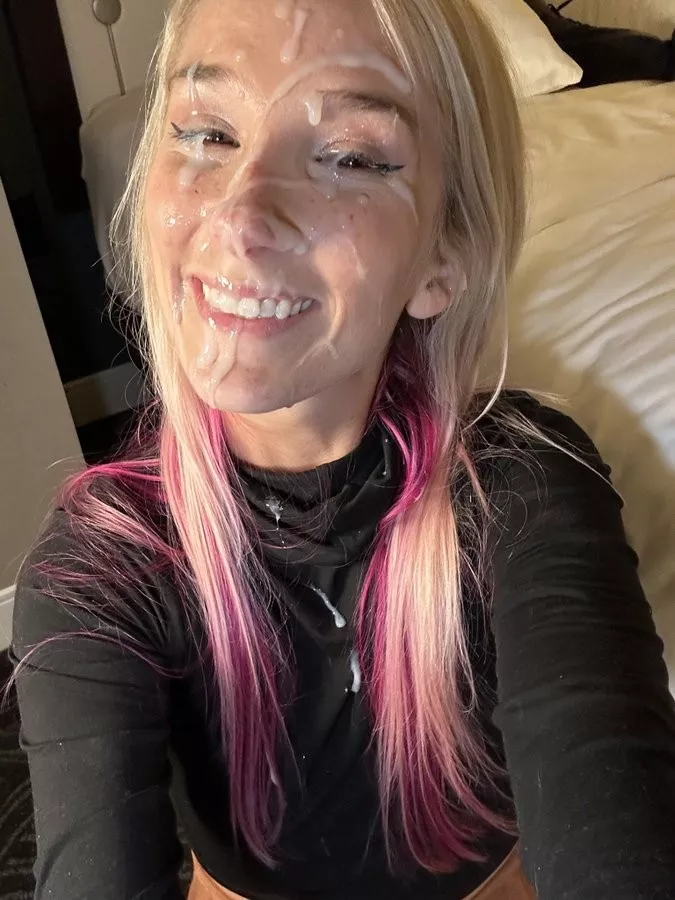 Proud pink slut