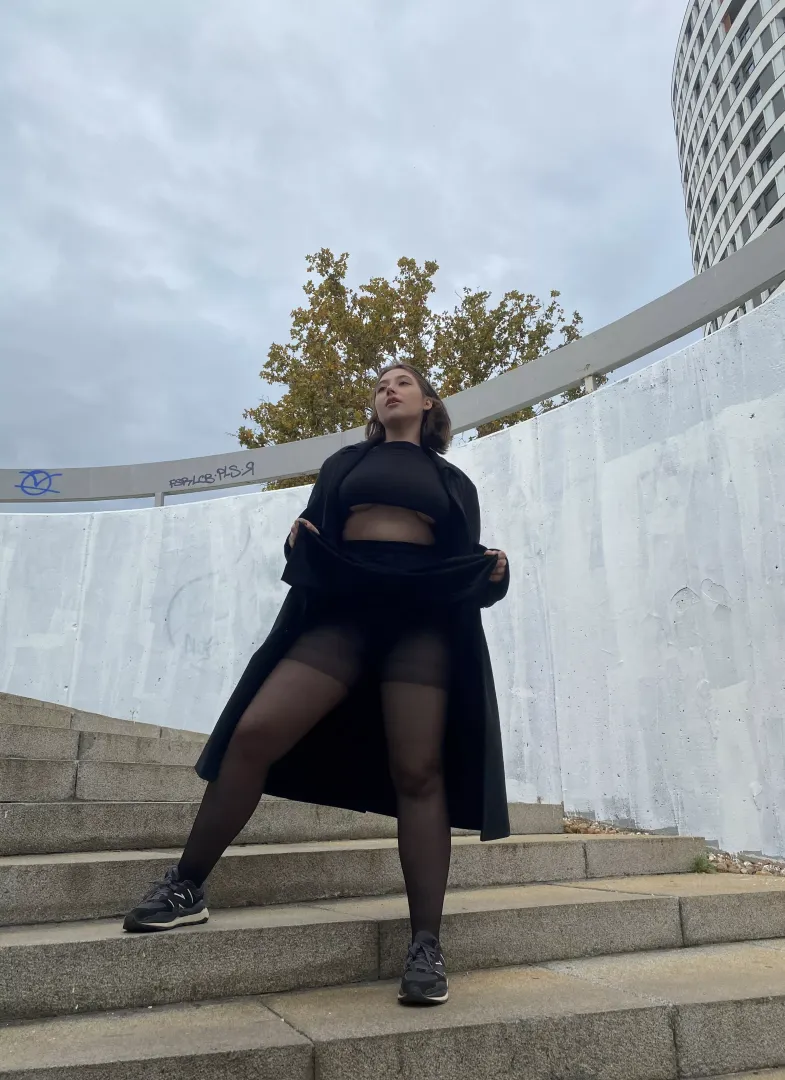 Public sex yes or yes?