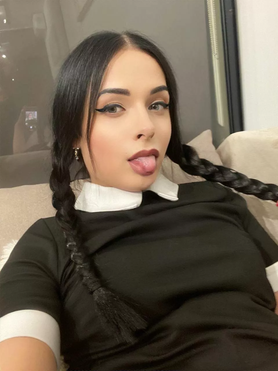 Pull my braids.