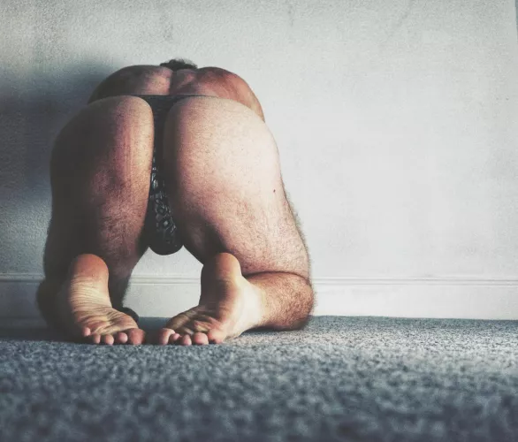 Pull this out with your teeth please...