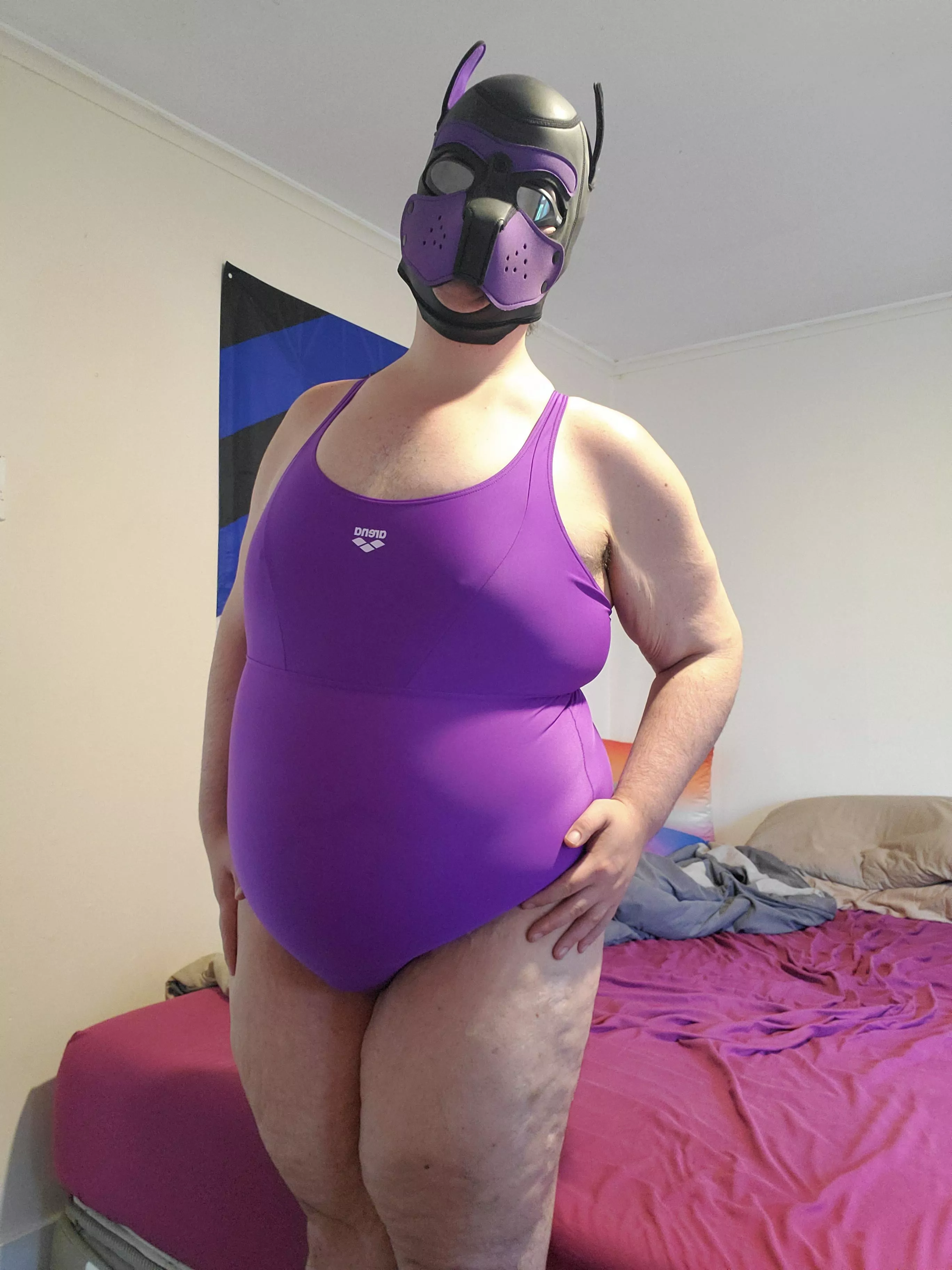 Pup is ready for a heckin' swim! I can do the doggy paddle! 🐶❤️