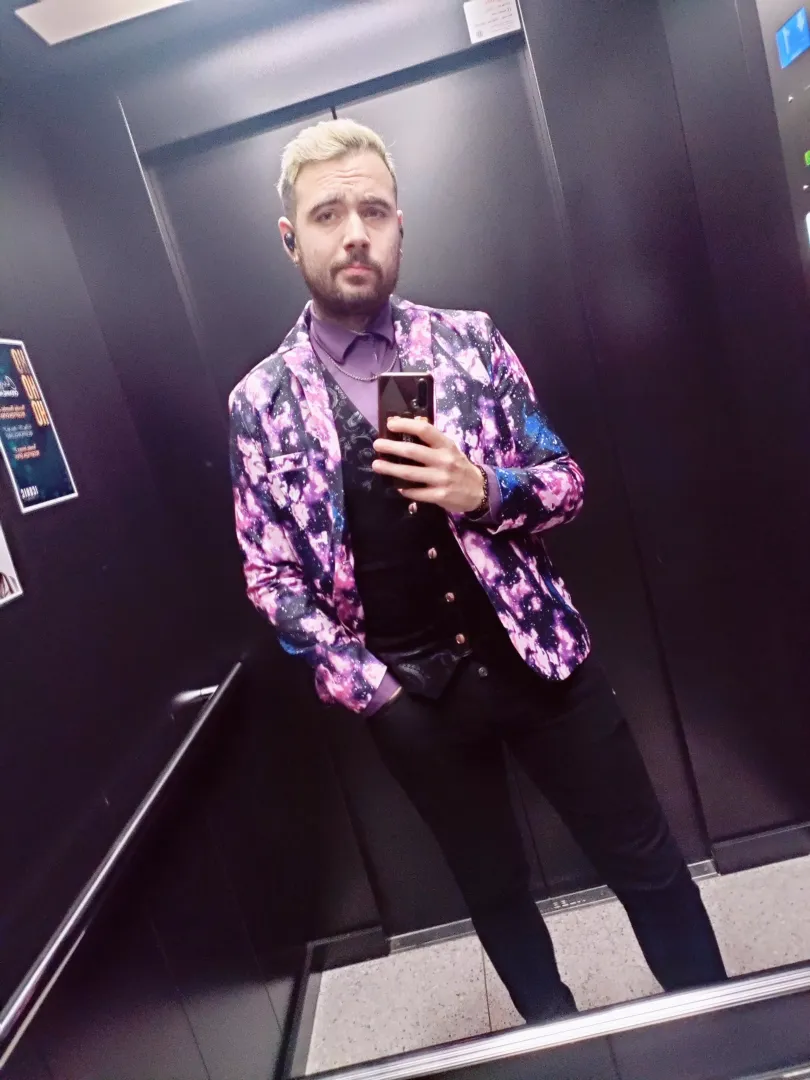 Purple does look good on me 🥰