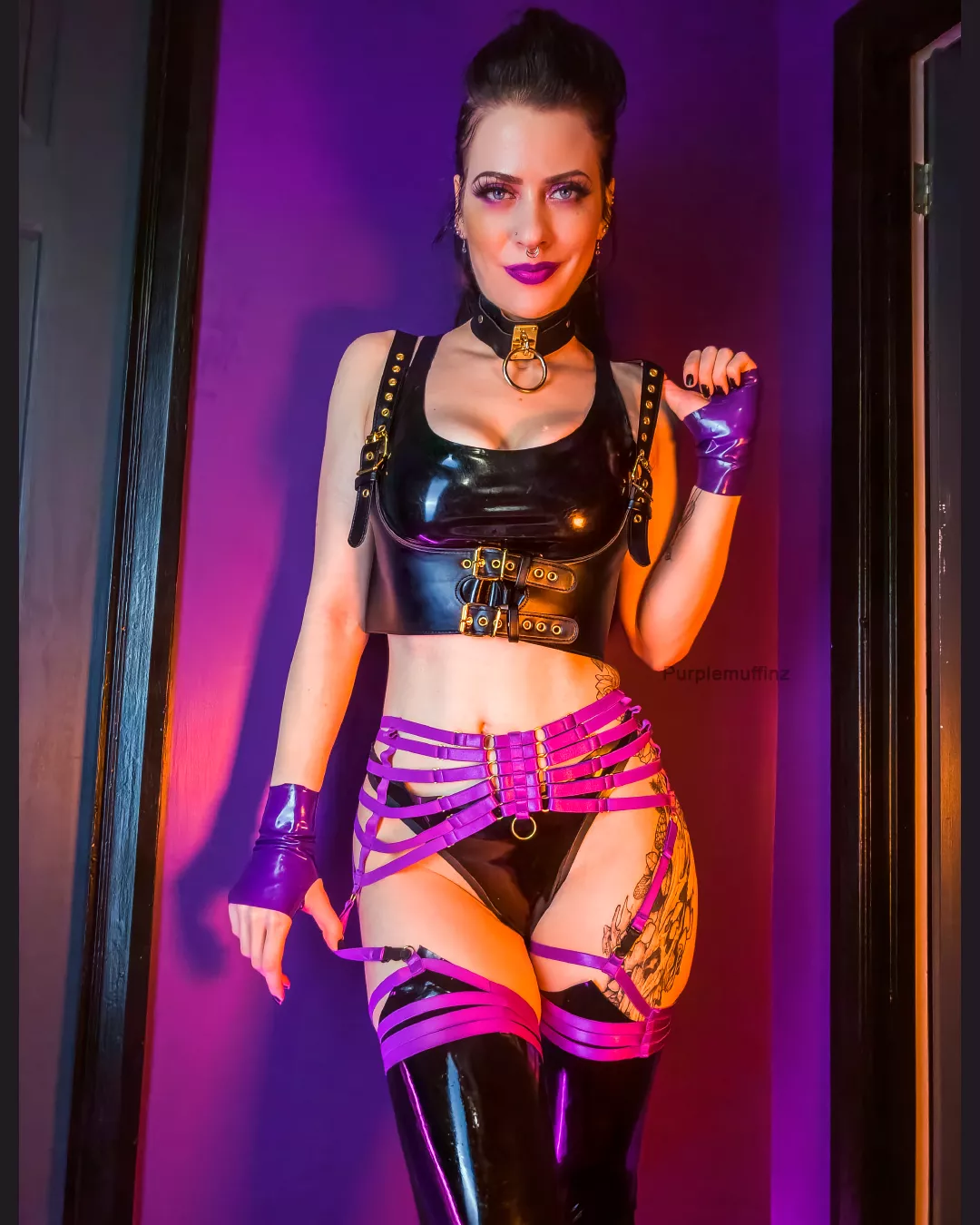 Purple n black is back 💜🖤 Love this colour combo!