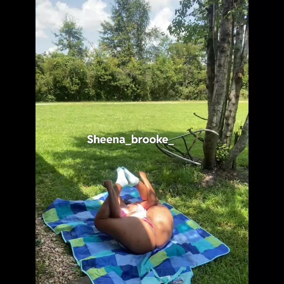 Pussy out  yoga 