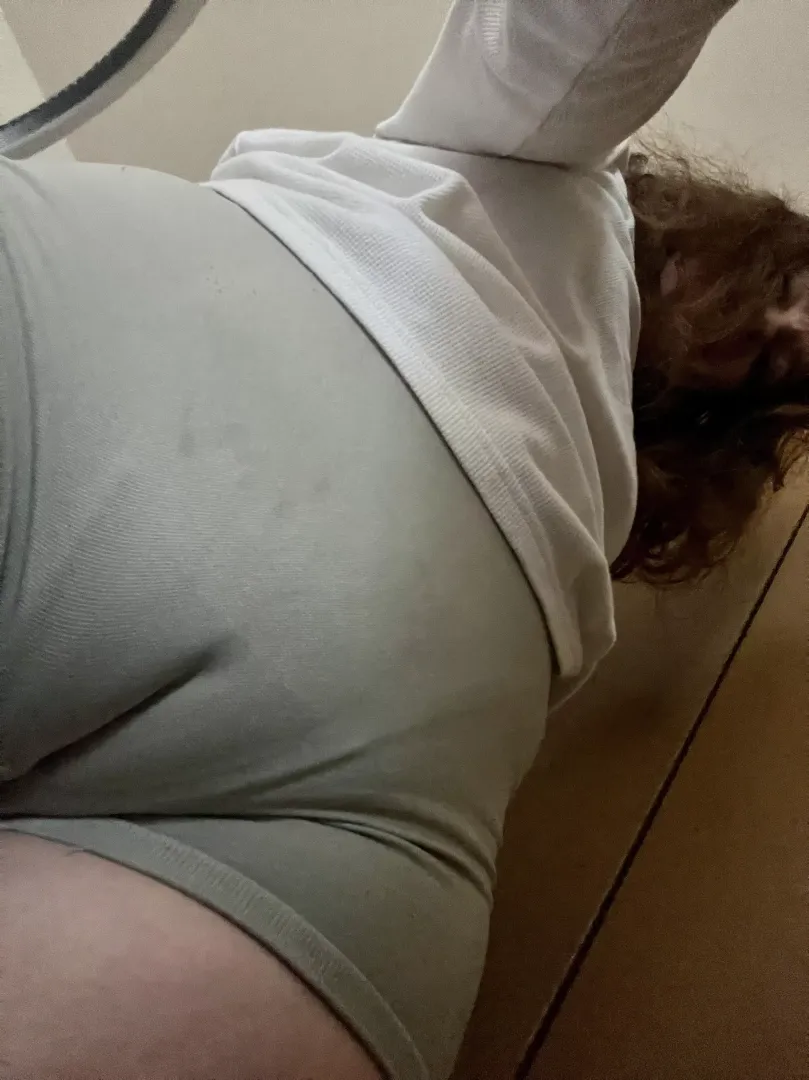 Pussy wedgie