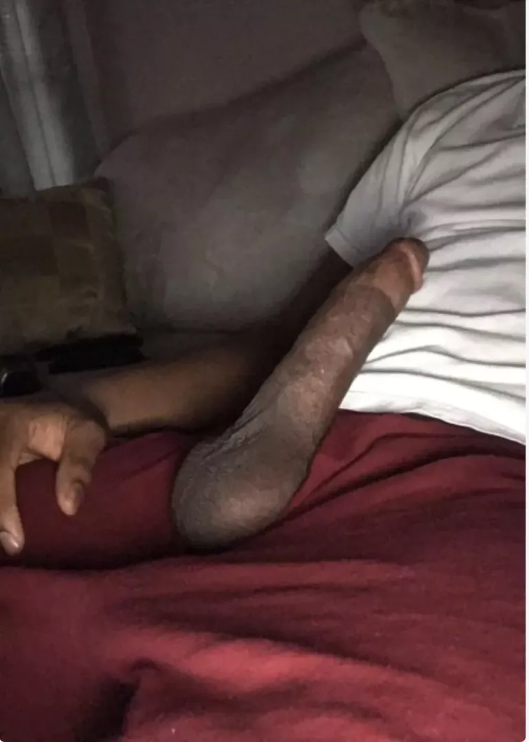 Put that pussy on me soon as you come home from working out 😈