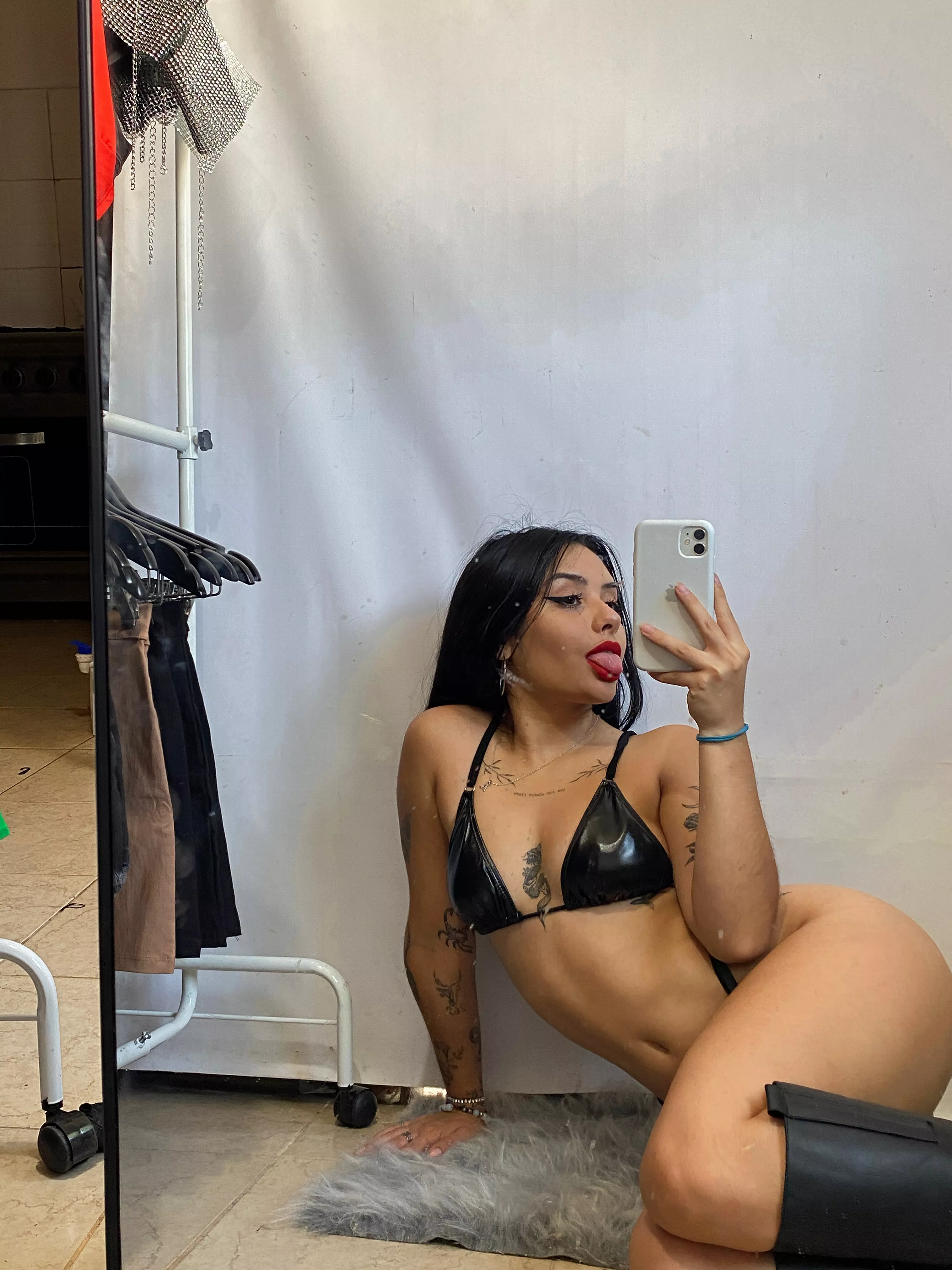 Put your head anywhere you want