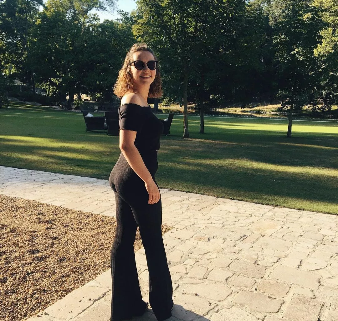 qui pour me parler sale?😏