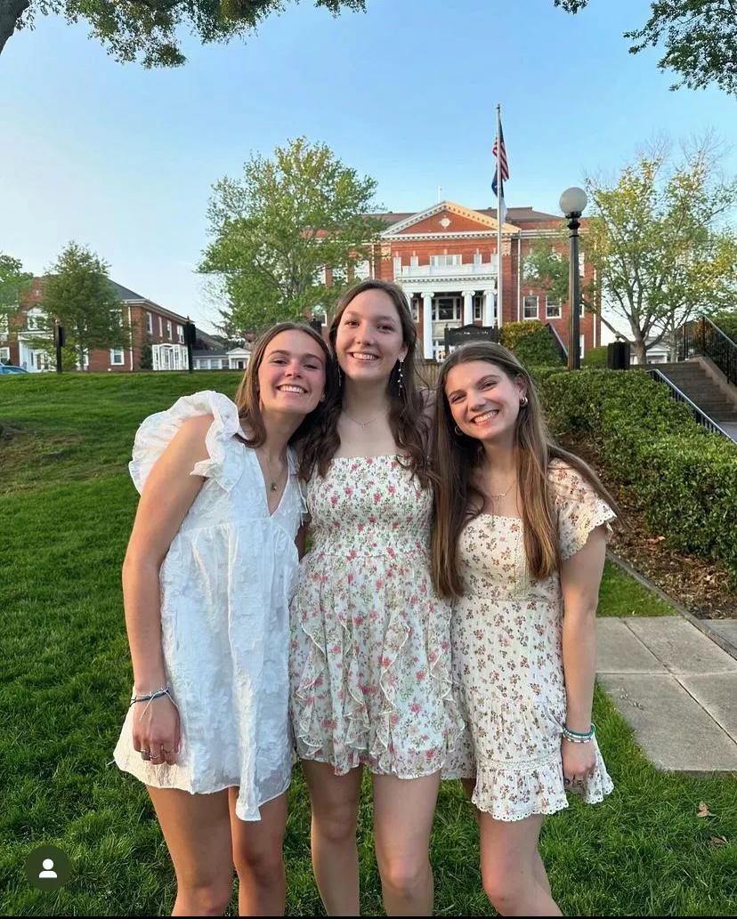 Rank these college babes…easy 312 for me