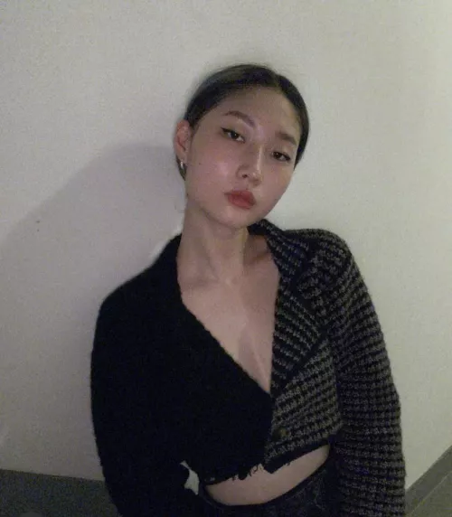 rate her 1-10