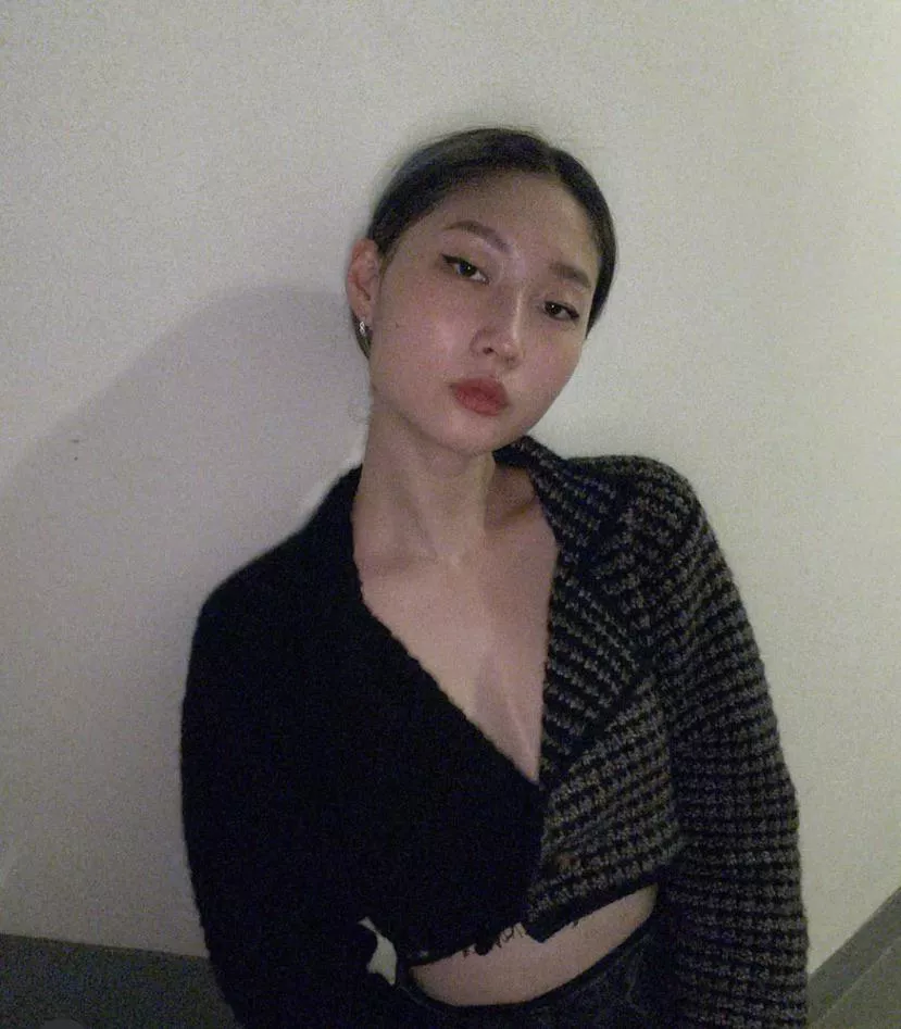 rate her 1-10