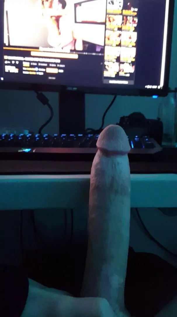 Rate me please? My dms are open too