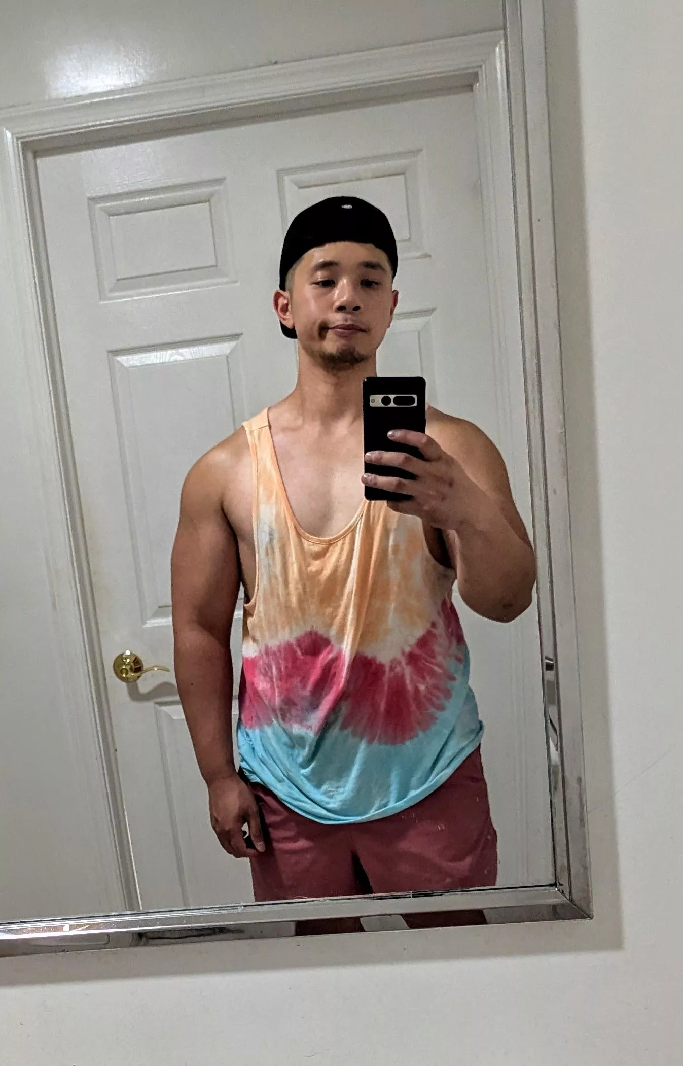 Rate my farmer's tan from 1-10 🙈