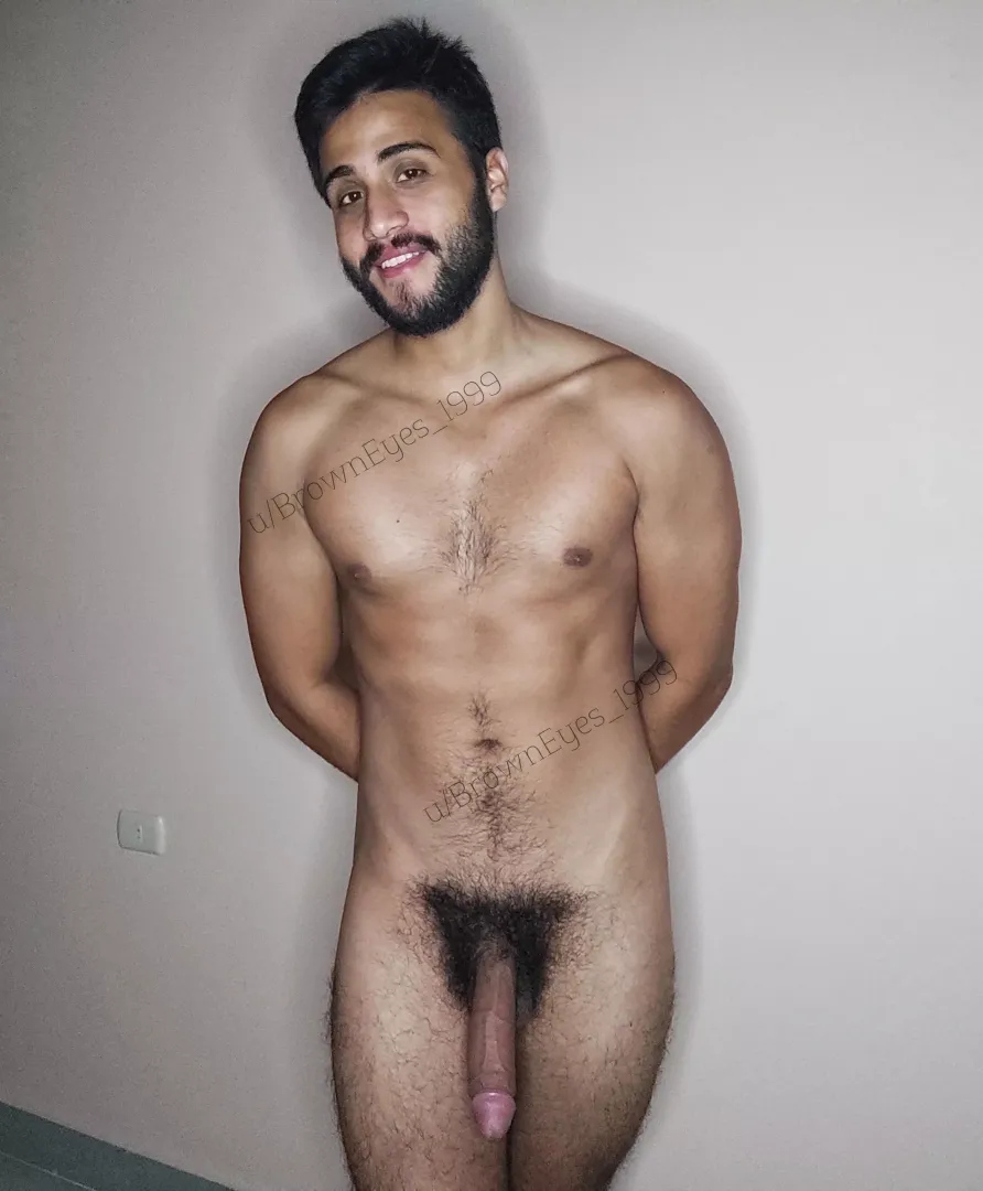 Rate my hairy cock 😏.